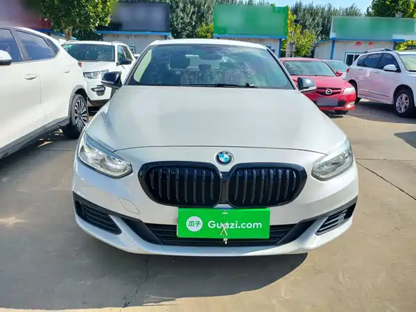 BMW 1 Series 2020