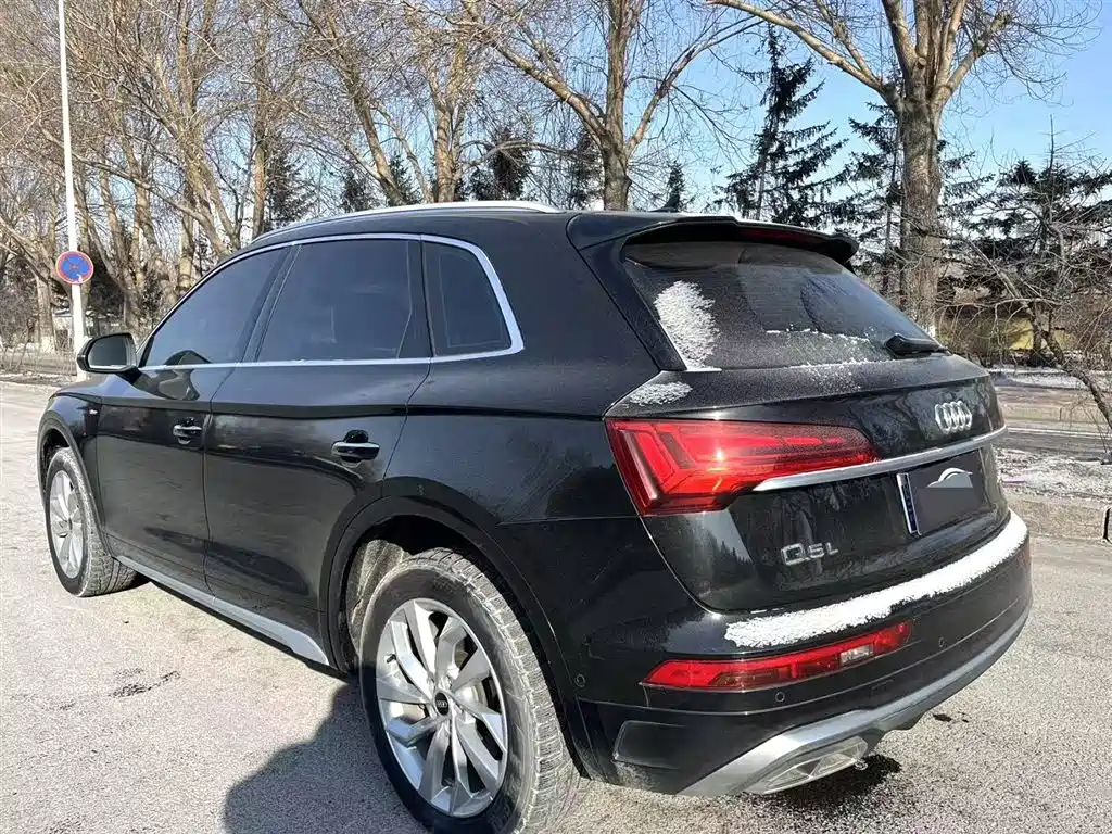 Audi Q5L 2023 — фото 3