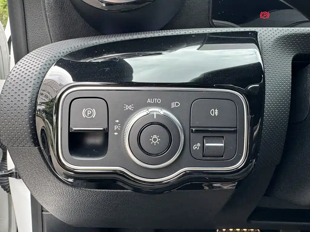 Mercedes-Benz CLA 2020 — фото 20