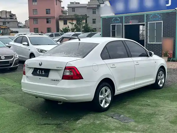 Skoda Rapid 2017