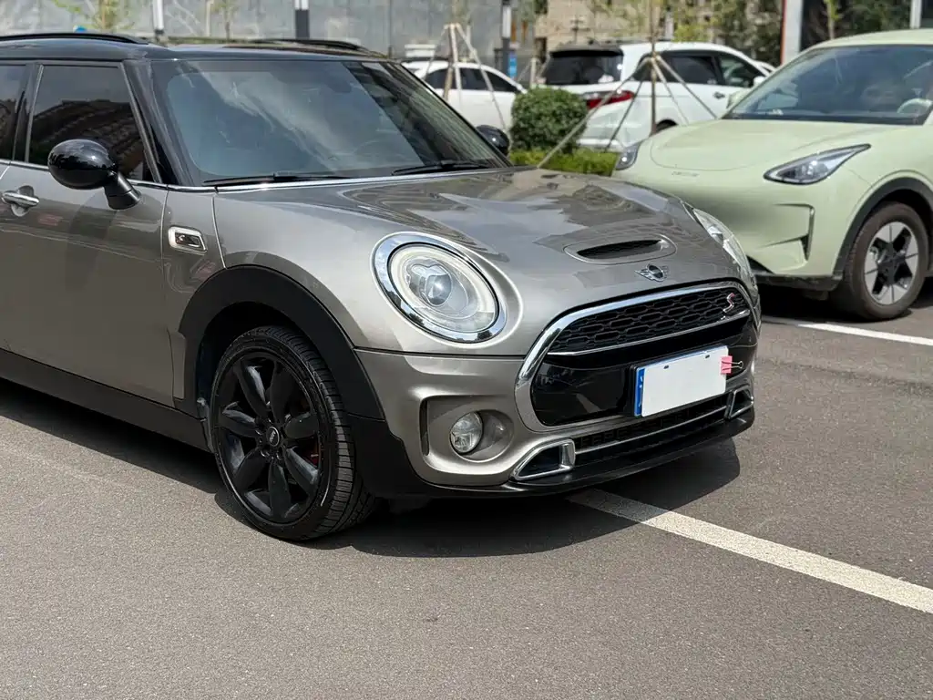 MINI Clubman 2016
