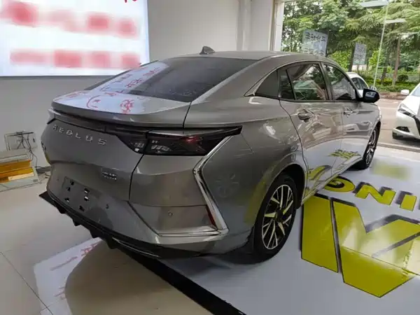 Dongfeng Yixuan 2020