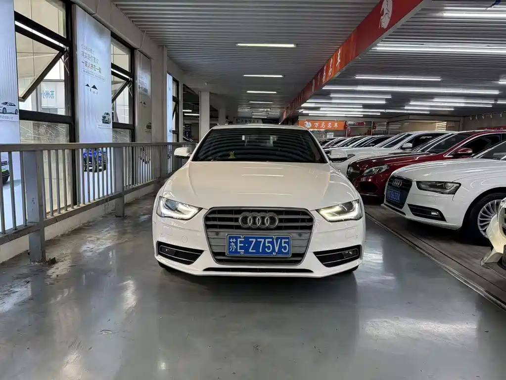 Audi A4L 2014