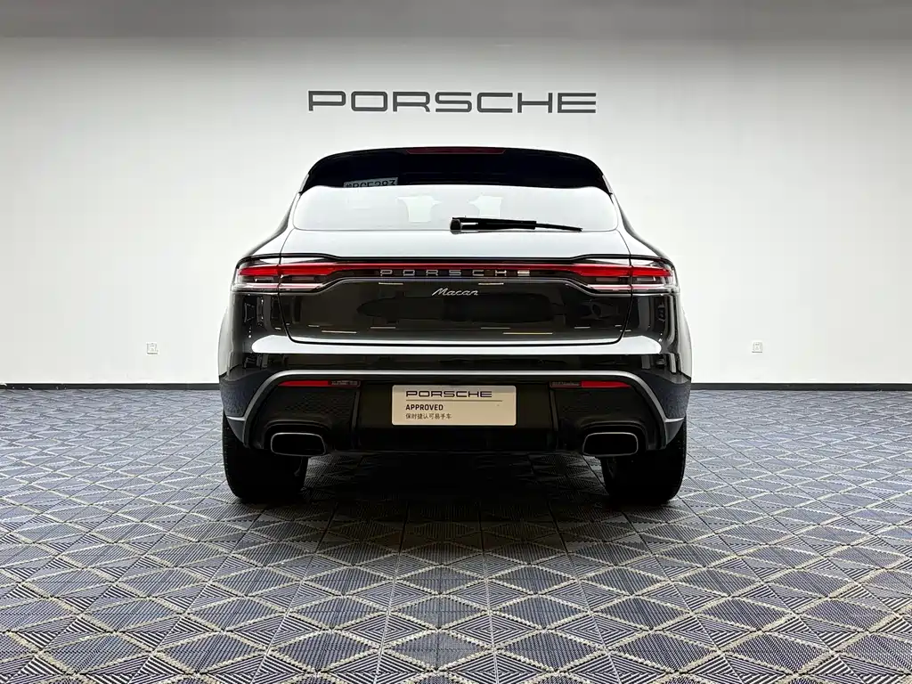Porsche Macan 2023 — фото 4