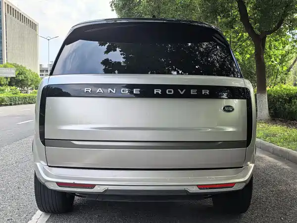 Land Rover Range Rover 2023