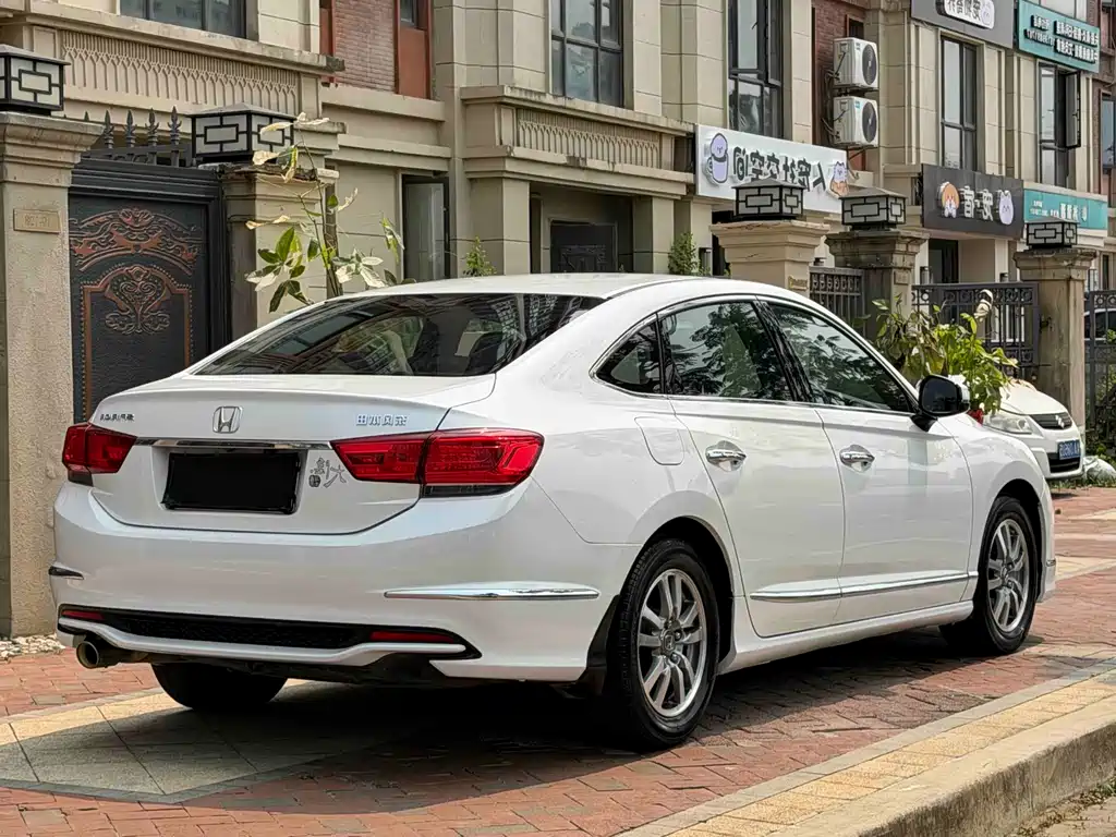 Honda Spirior 2018 — фото 7