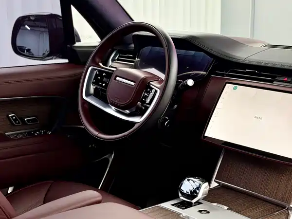 Land Rover Range Rover 2026