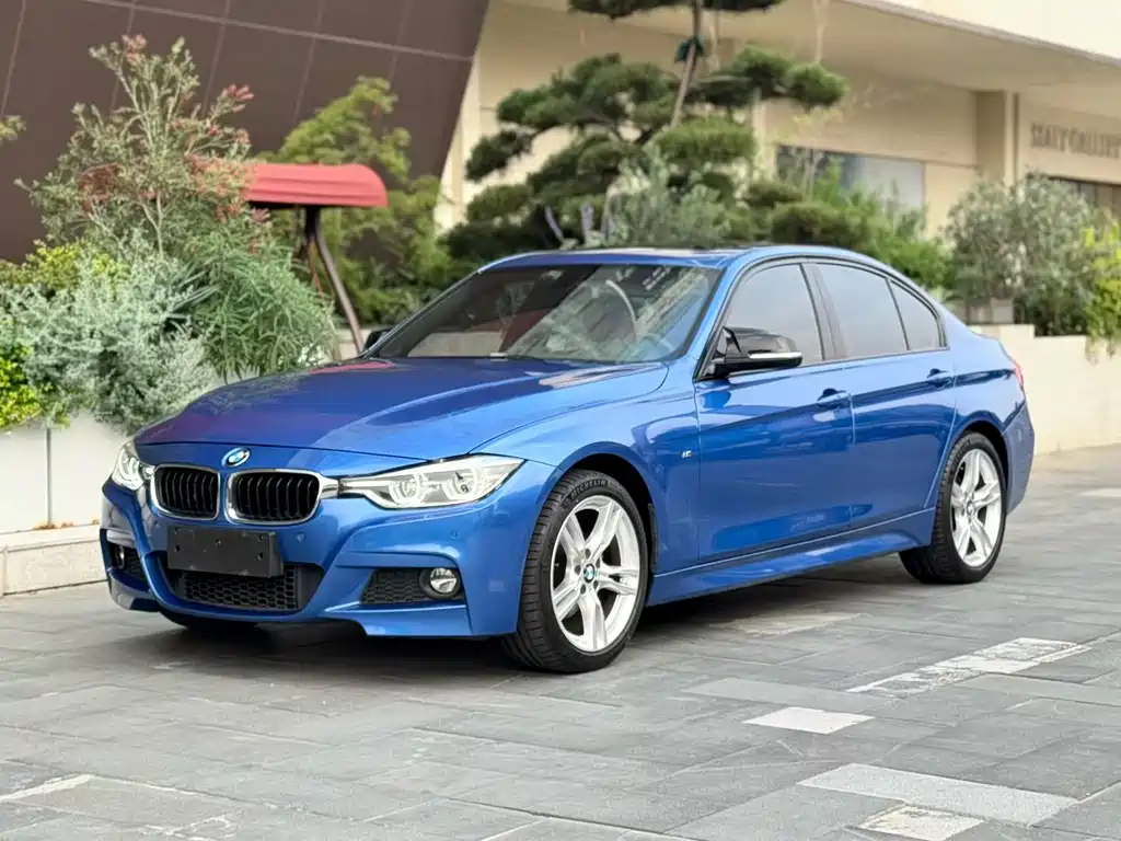 BMW 3 Series 2015 — фото 1