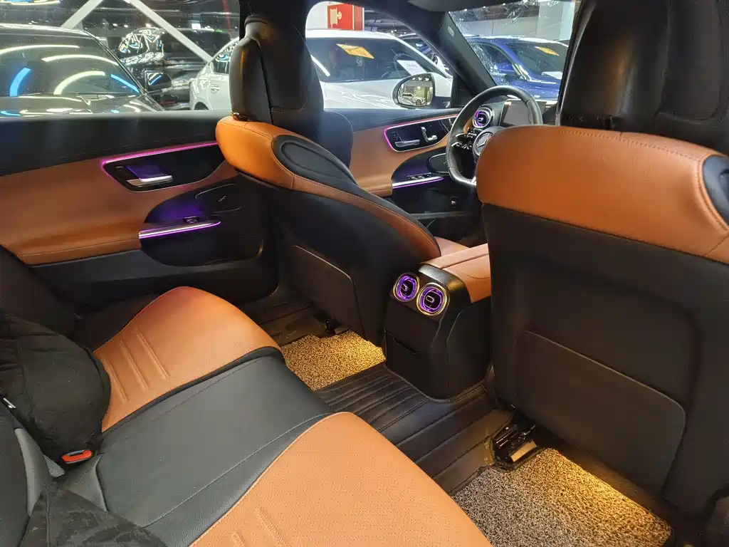 Mercedes-Benz C-Class 2022 — фото 13