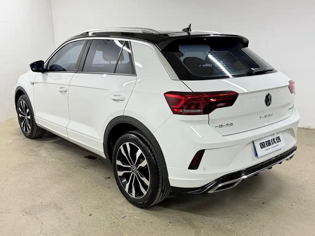 Volkswagen T-Roc 2023
