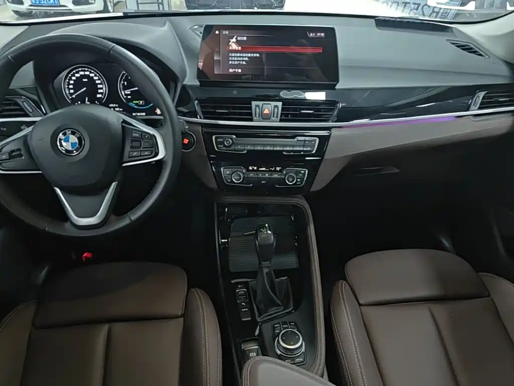BMW X1 New Energy 2020 — фото 13