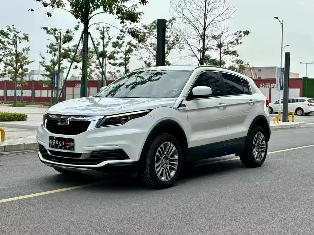 Qoros 5 2020