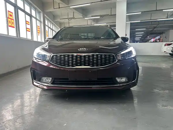 Kia K3 2016