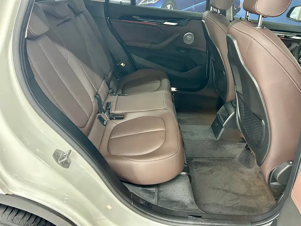 BMW X1 2023 — фото 11