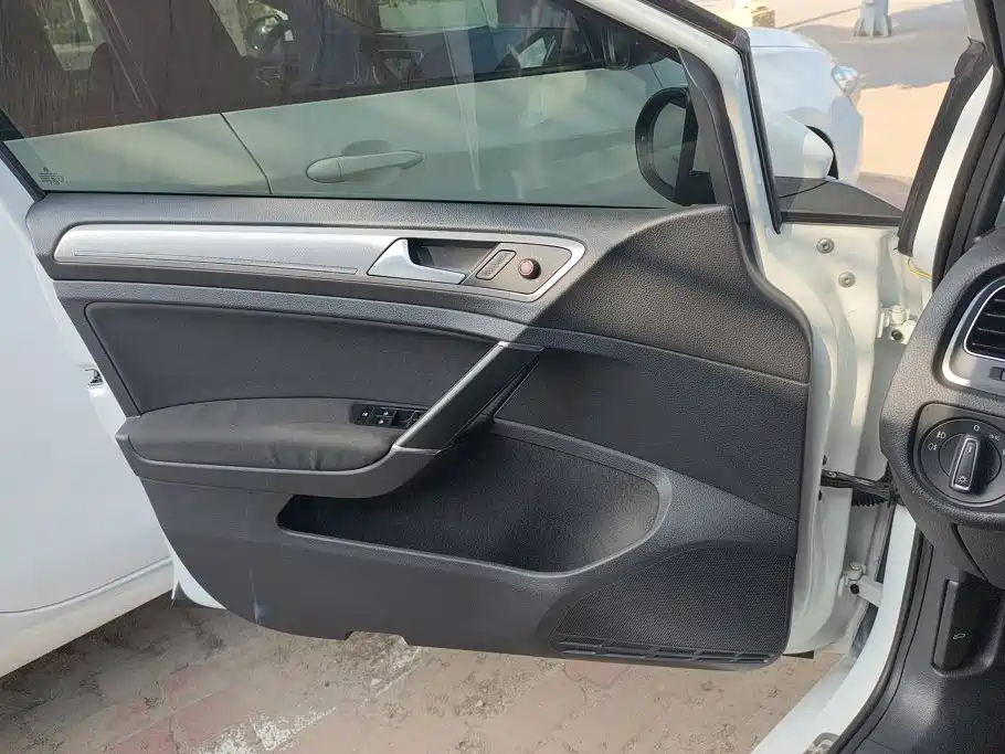 Volkswagen Golf 2020