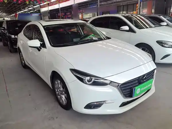 Mazda 3 Axela 2019