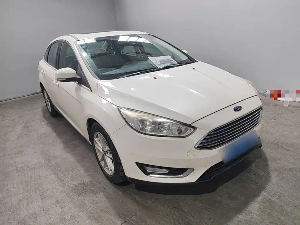Ford Focus 2017 — фото 22