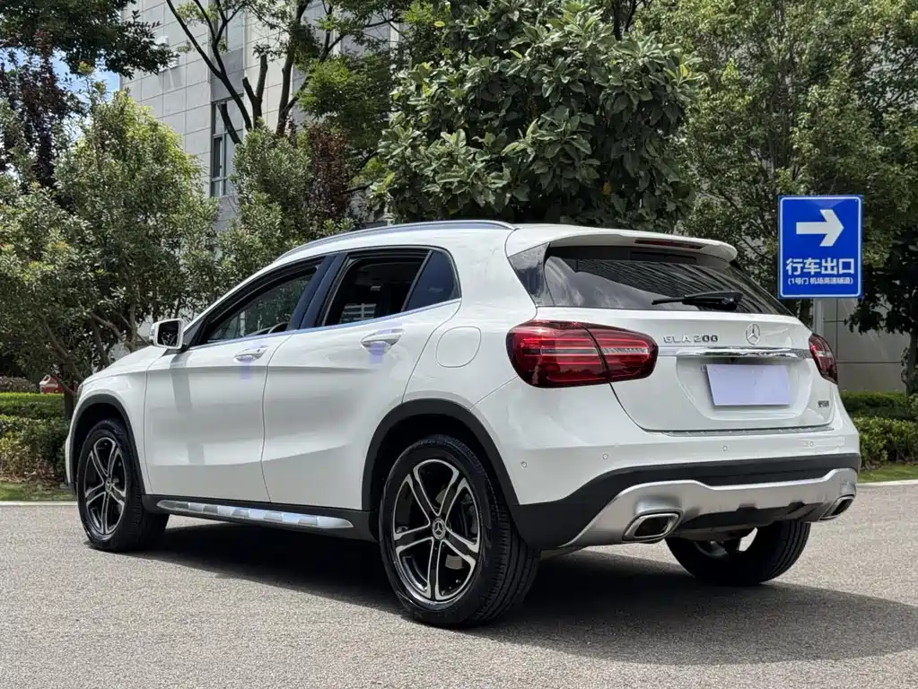 Mercedes-Benz GLA 2018