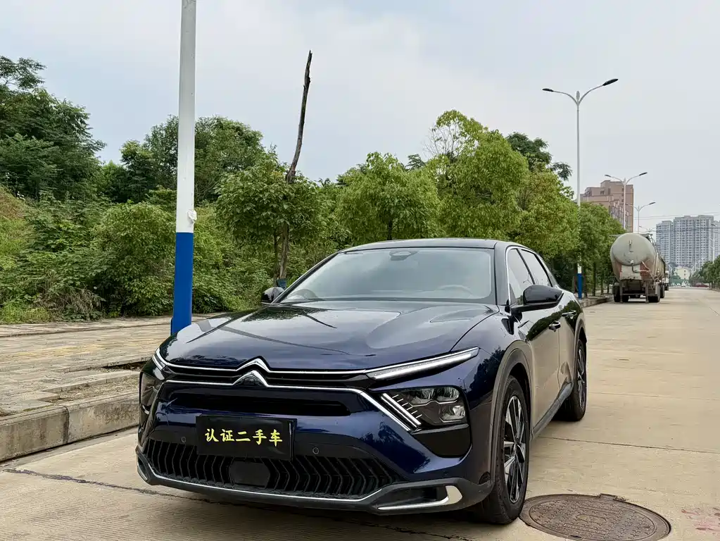 Citroen C5 X 2025