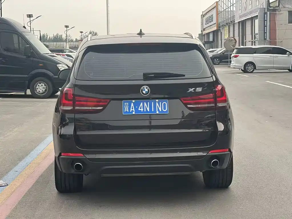 BMW X5 2014 — фото 11
