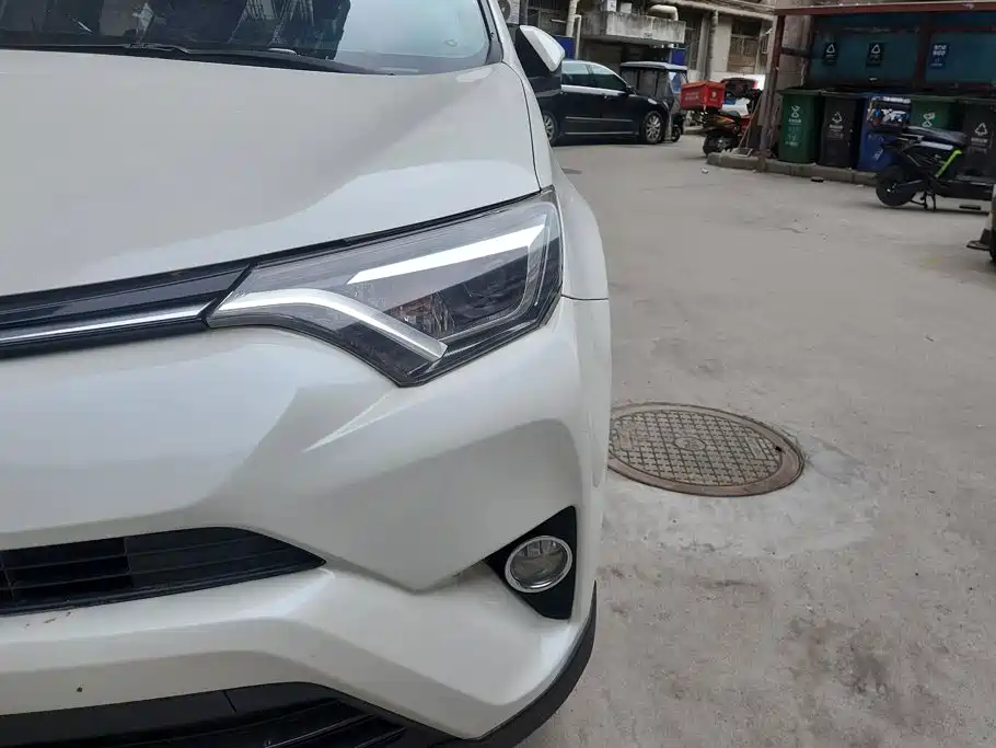 Toyota RAV4 2018
