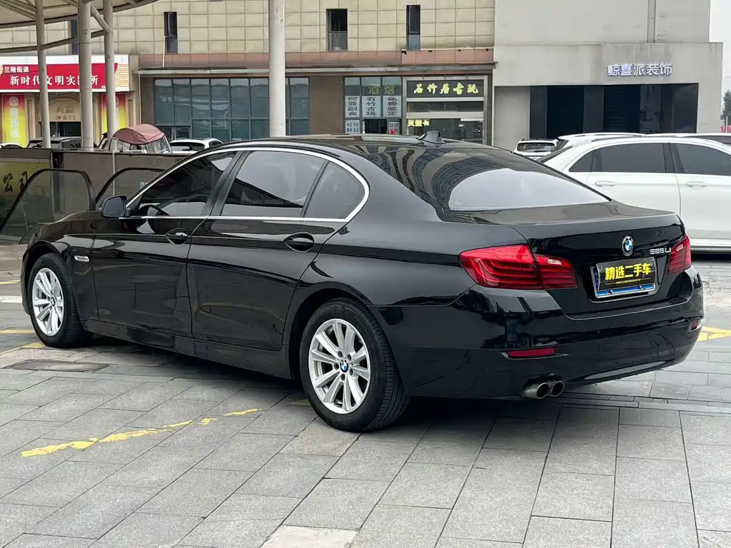 BMW 5 Series 2016 — фото 4
