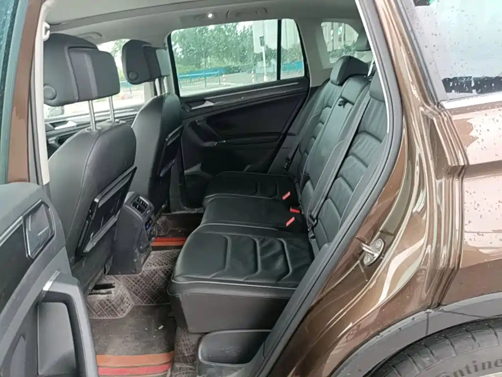 Volkswagen Tiguan 2017 — фото 17