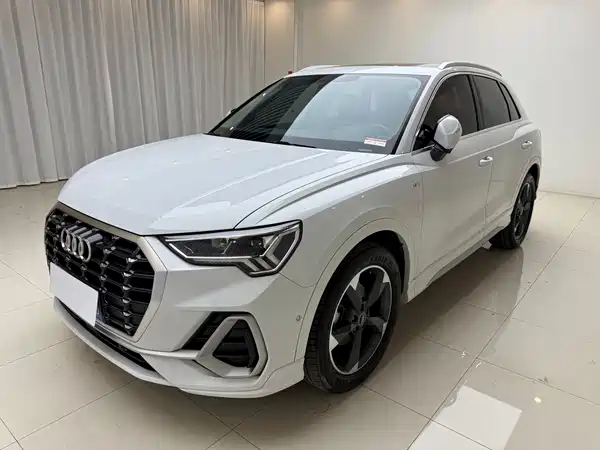 Audi Q3 2022