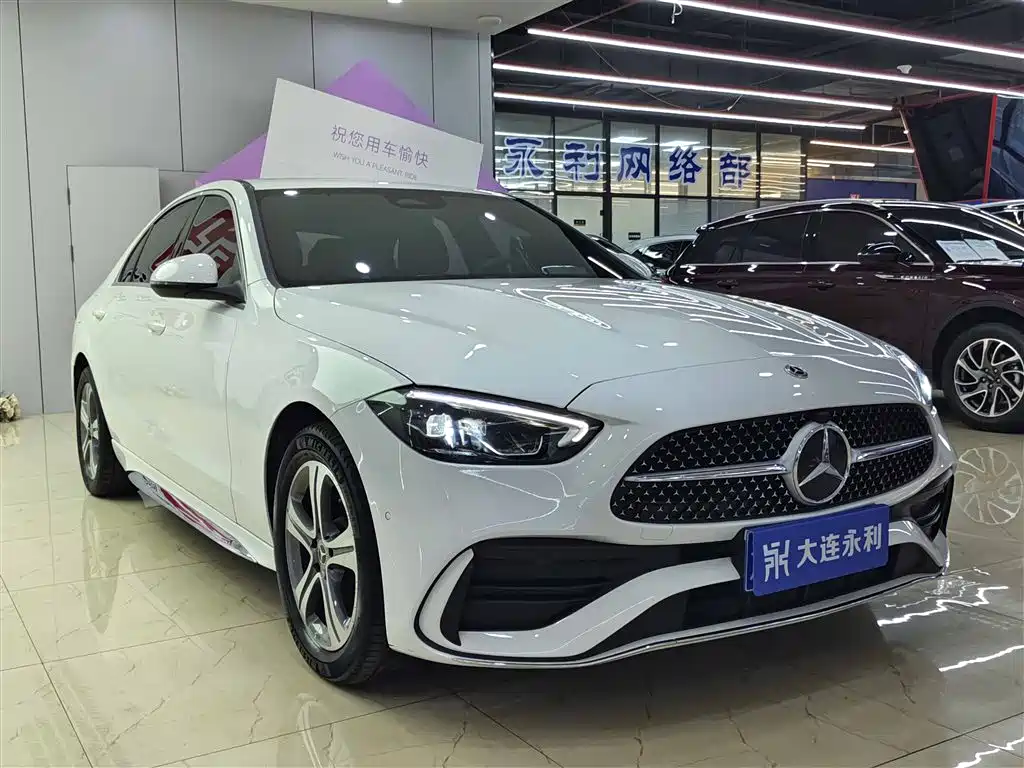 Mercedes-Benz C-Class 2022 — фото 3