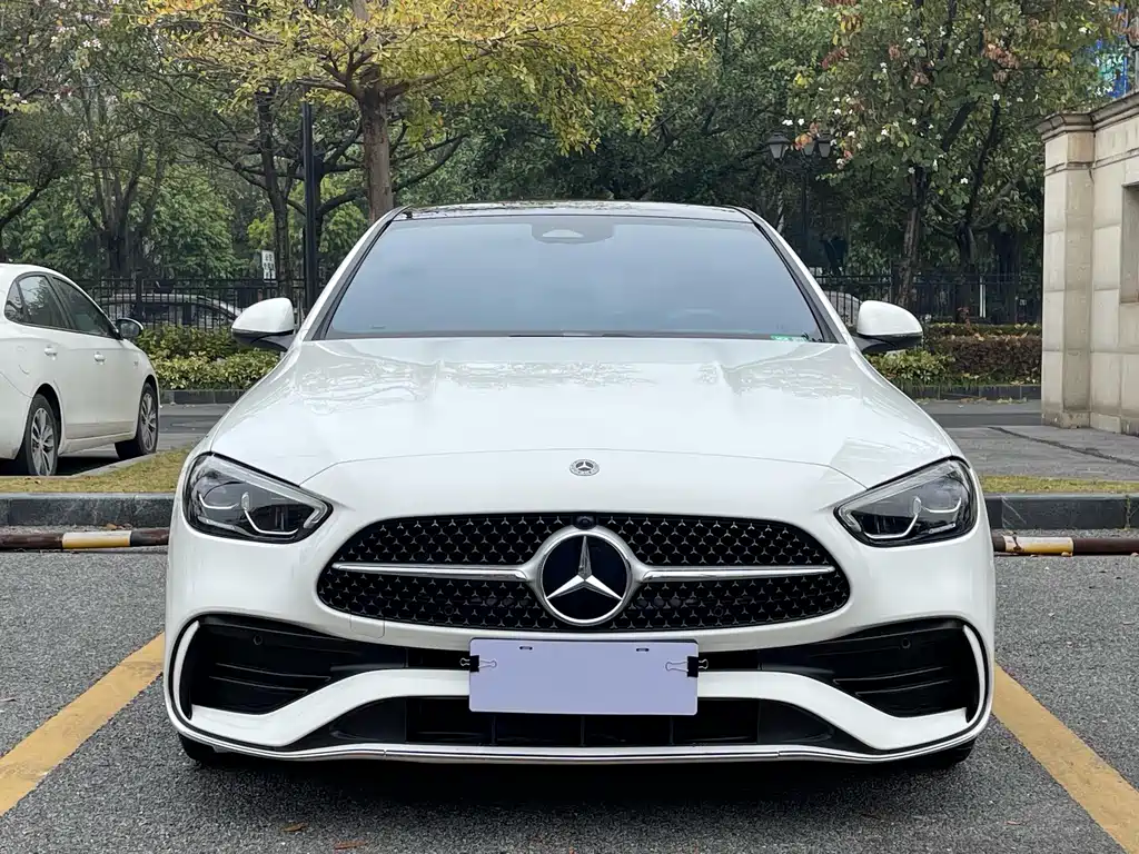 Mercedes-Benz C-Class 2022 — фото 1