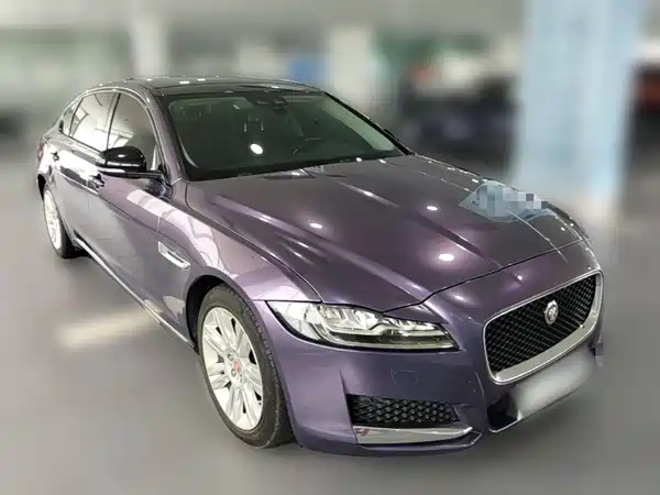 Jaguar XFL 2018