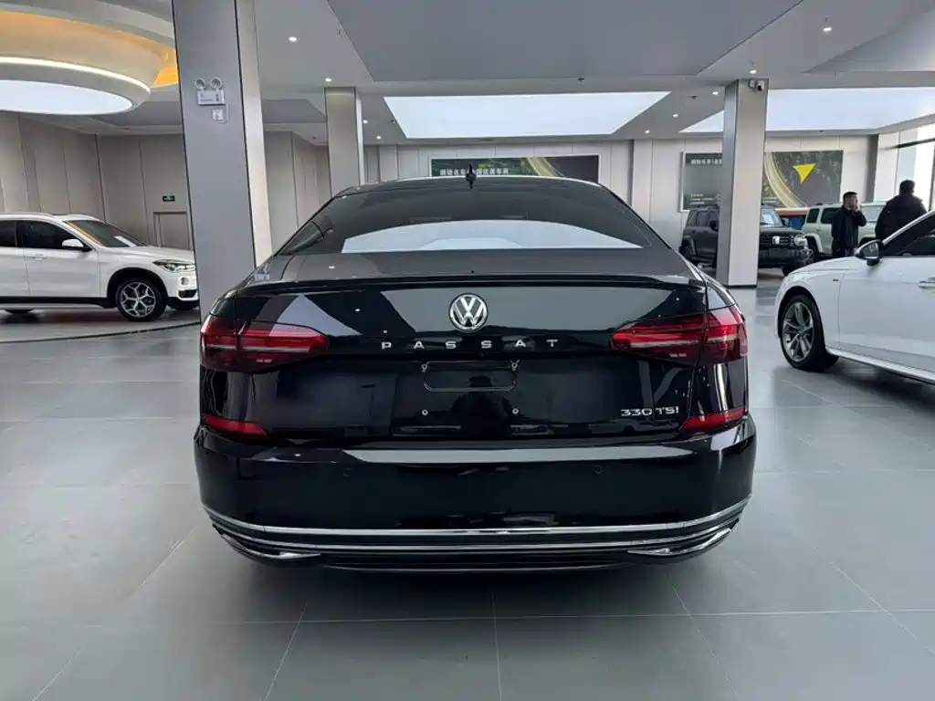Volkswagen Passat 2019 — фото 4