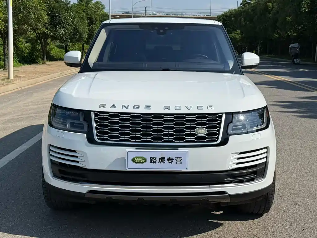 Land Rover Range Rover 2020 — фото 2