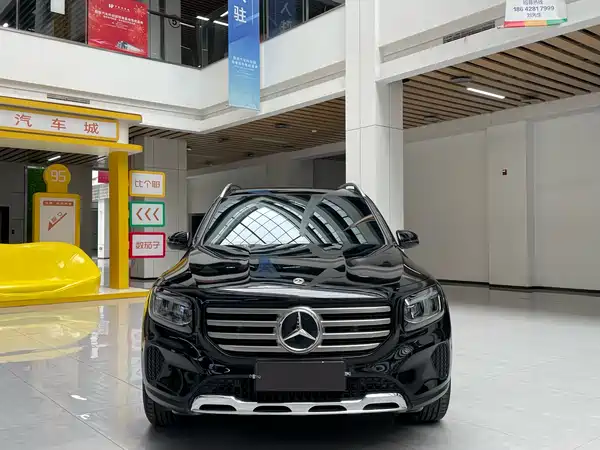 Mercedes-Benz GLB 2024
