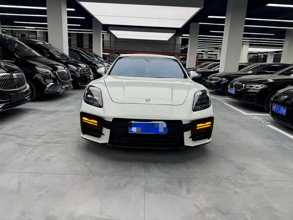 Porsche Panamera 2015 — фото 2