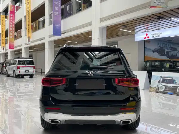 Mercedes-Benz GLB 2024