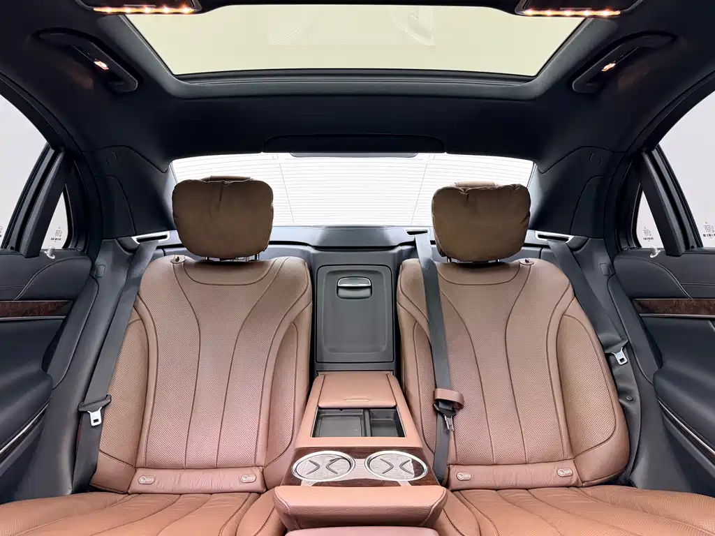 Mercedes-Benz S-Class 2018 — фото 12
