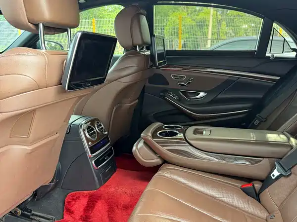 Mercedes-Benz S-Class 2014