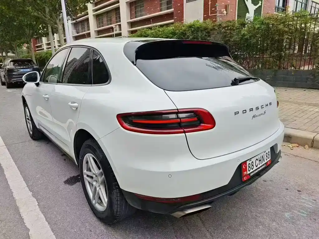 Porsche Macan 2018 — фото 7