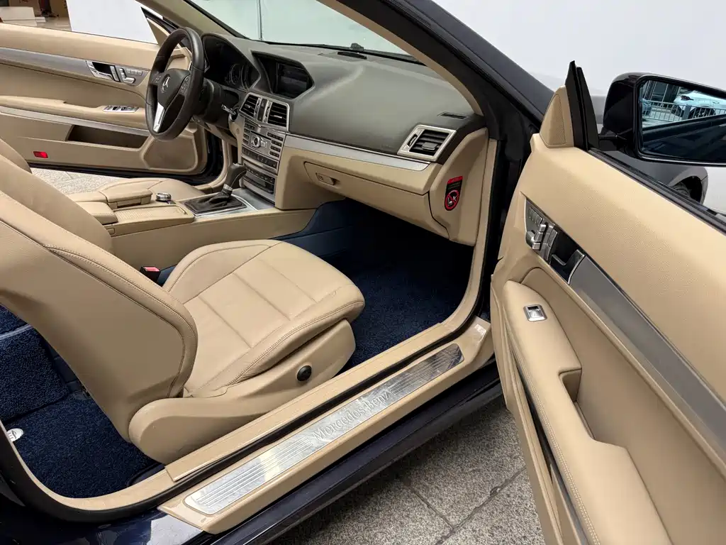 Mercedes-Benz E-Class 2013 — фото 25