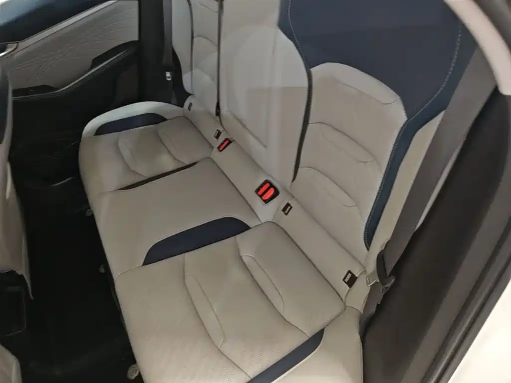 Geely Xingrui 2023 — фото 13