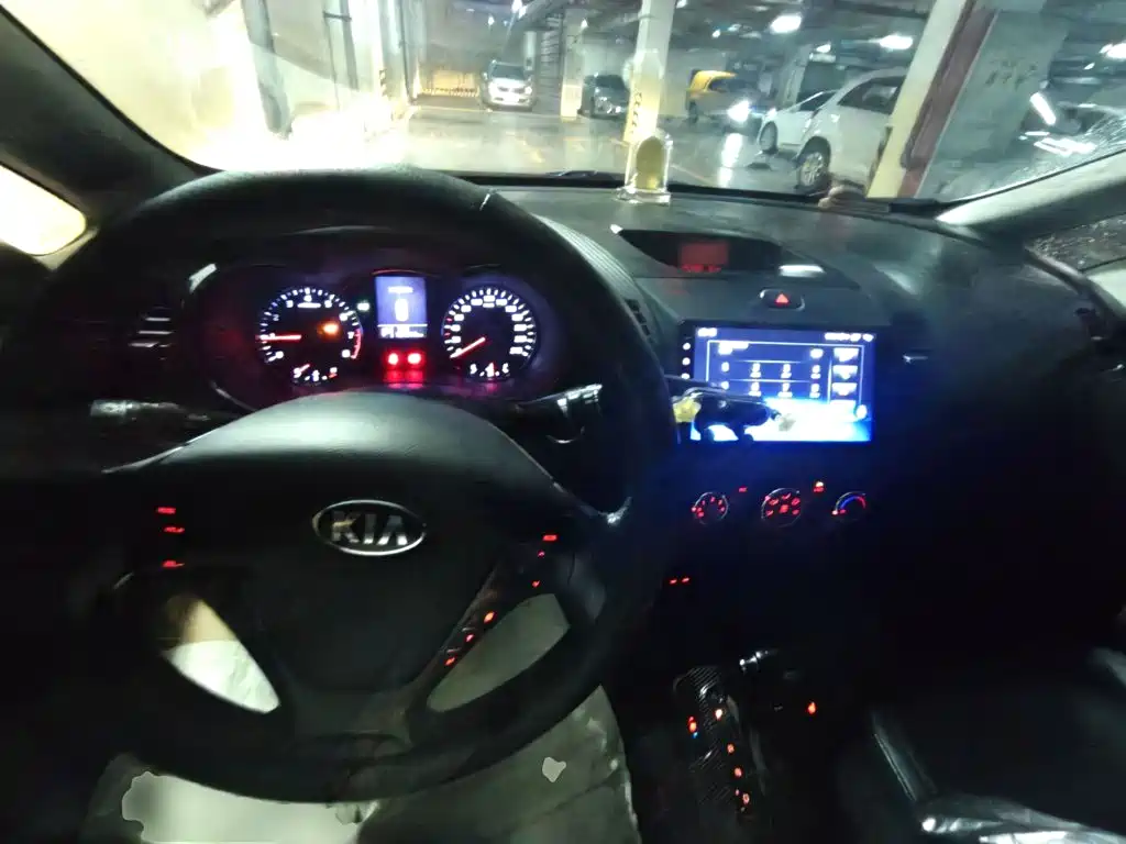 Kia K3 2014