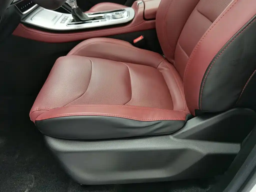 Jetour Jietu X70 PLUS 2022 — фото 20