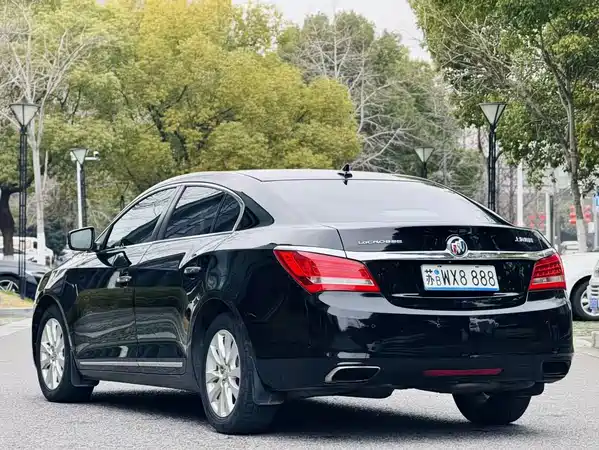 Buick LaCrosse 2013