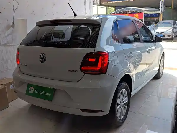 Volkswagen Polo 2016
