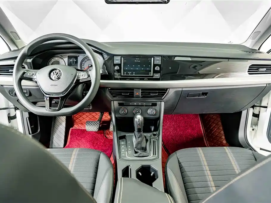Volkswagen Lavida 2019 — фото 12