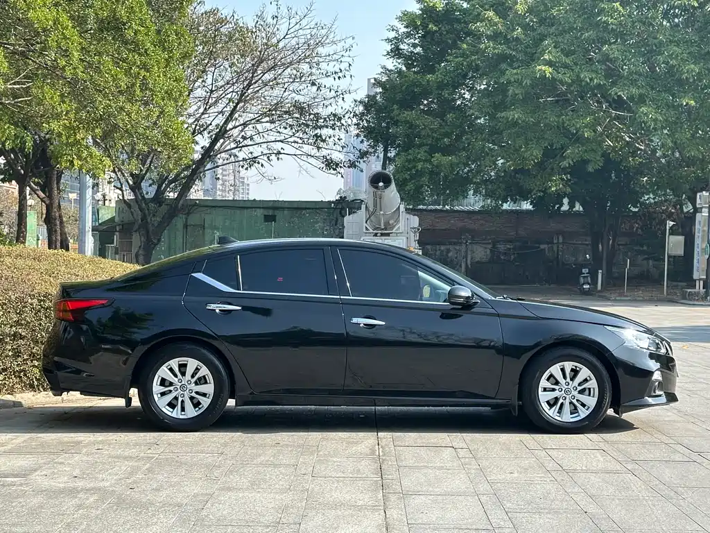 Nissan Teana 2021 — фото 19
