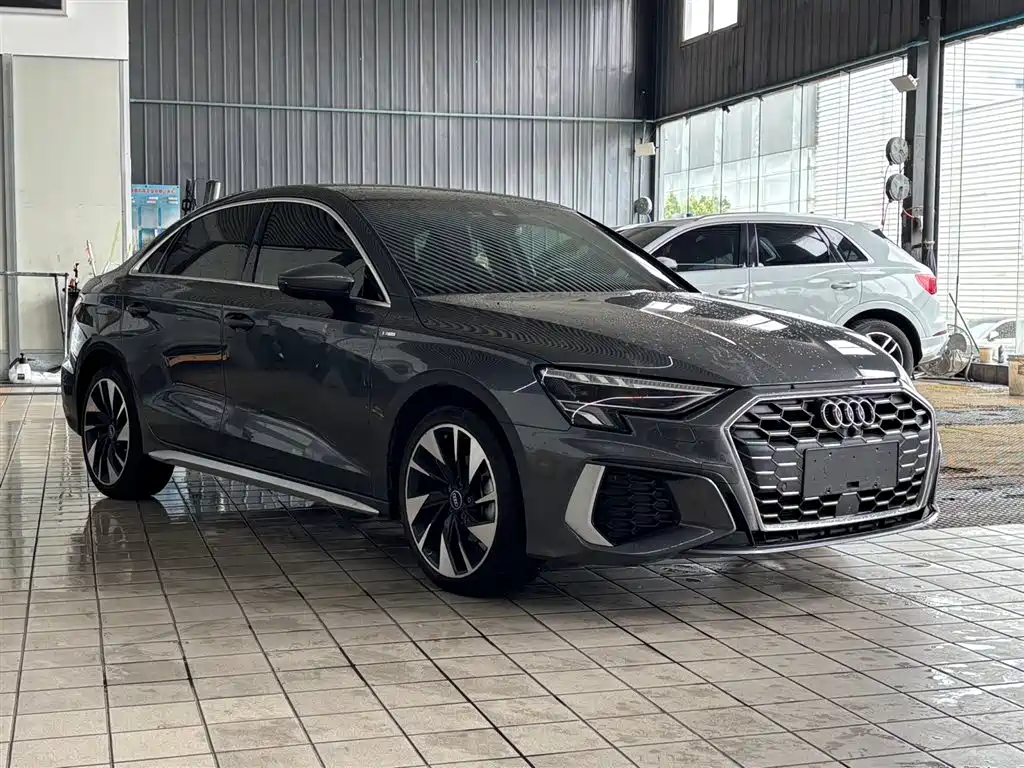 Audi A3 2022 — фото 3