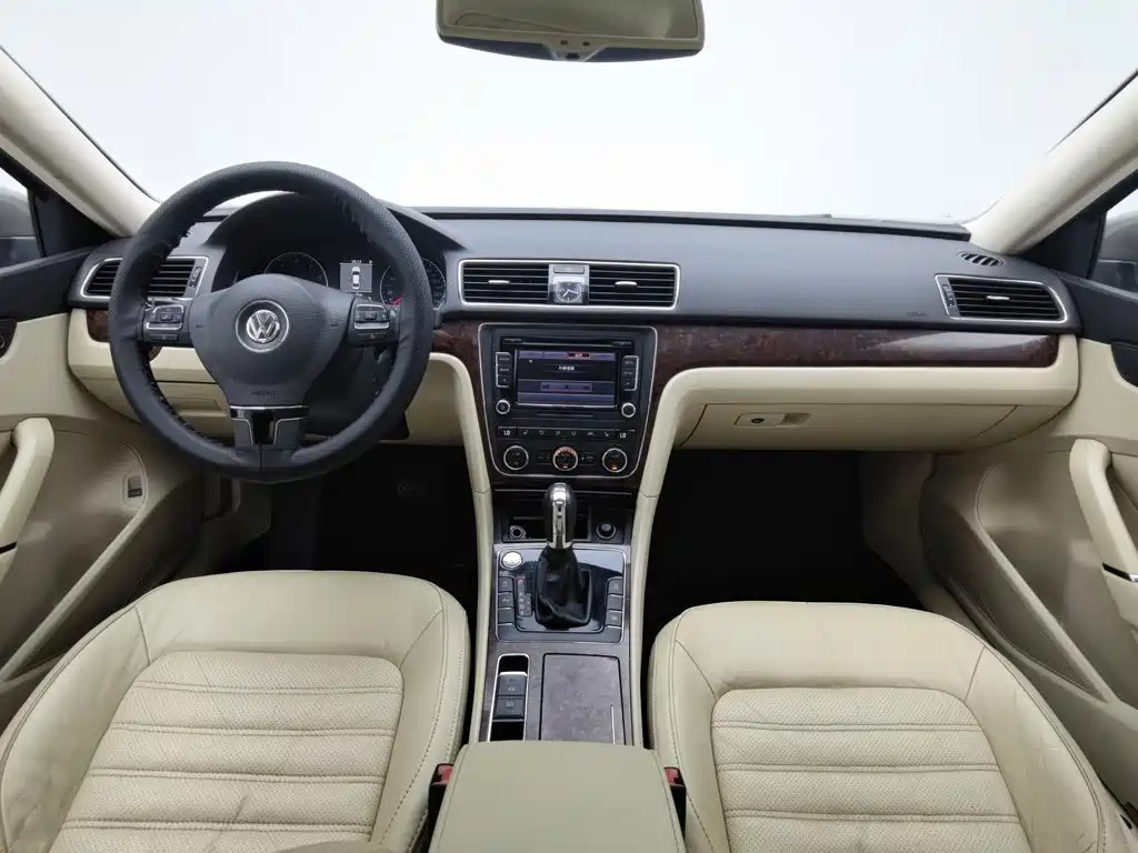 Volkswagen Passat 2014