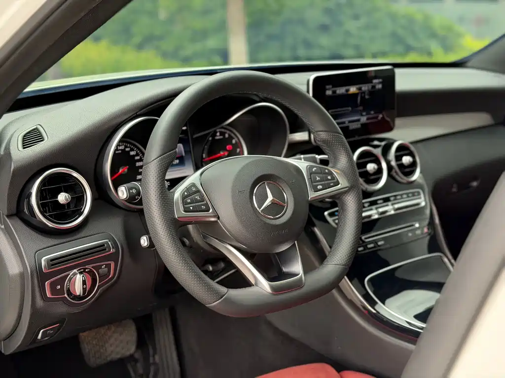 Mercedes-Benz C-Class 2017 — фото 11